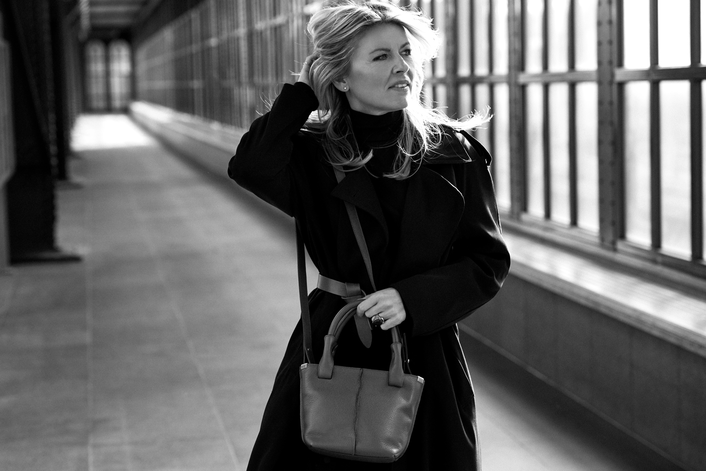 Zwart-witportret van Lonneke Nooteboom